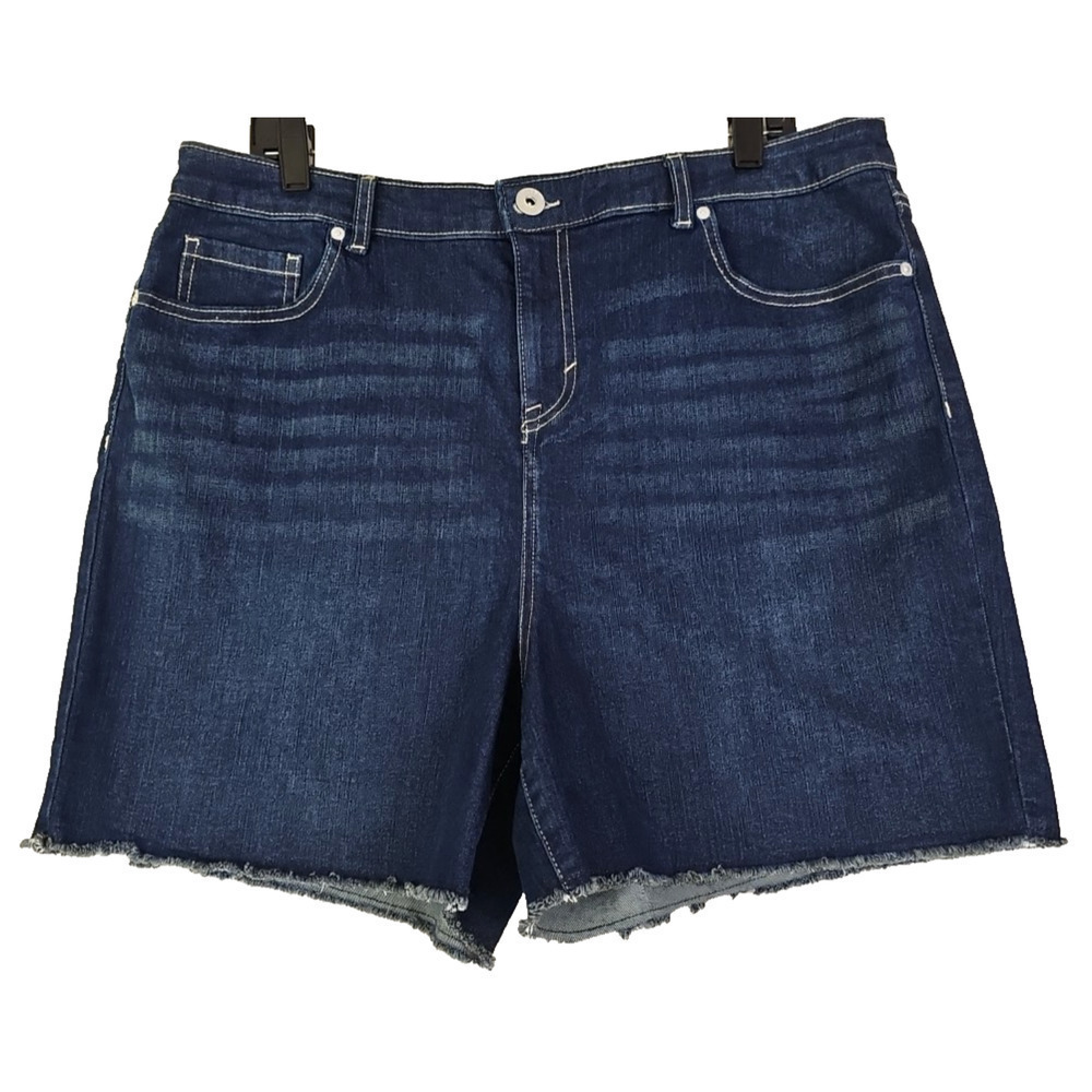 Style & Co ~Woman Size 14~ Blue Denim Fray Hem High Rise Shorts Stretch NWT.